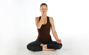 5-excellent-pranayama-breathing-exercises-alternate-nostril-breathing