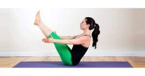 mix-weight-training-with-yoga-for-weight-loss-navasana-with-dumbbells